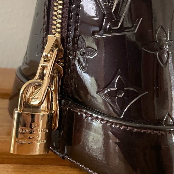 Louis Vuitton Alma PM - Picture 4 of 12